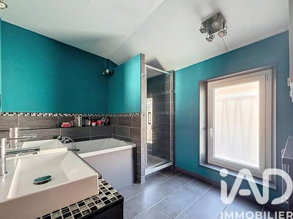 Maison à vendre 10 pièces 234 m² Épernay