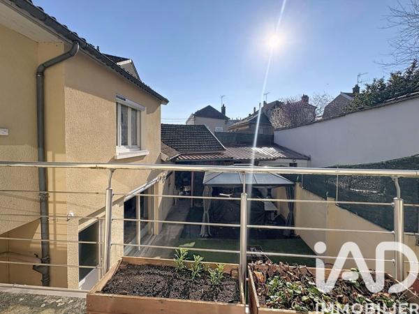Maison à vendre 10 pièces 234 m² Épernay