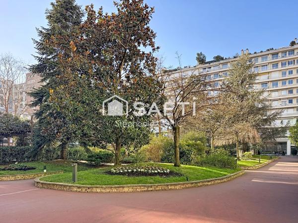 RÉSIDENCE DE STANDING - SECURISÉE 24/7 - PARC ARBORÉ DE 2 HA