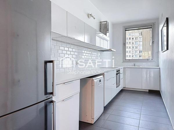 RÉSIDENCE DE STANDING - SECURISÉE 24/7 - PARC ARBORÉ DE 2 HA