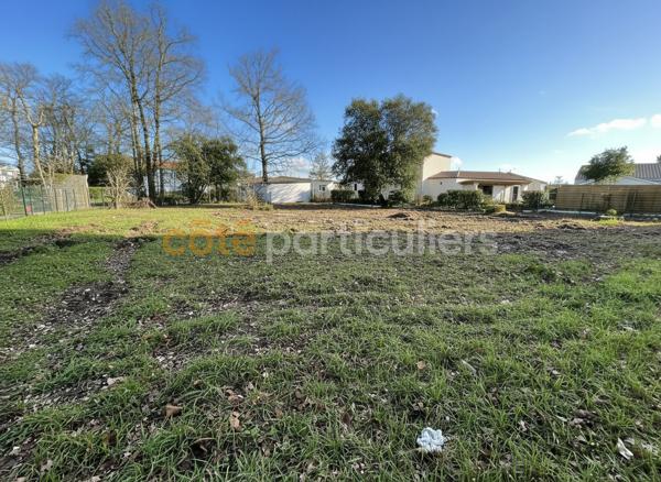 Vente Terrain935 m² - LES MATHES (17570)