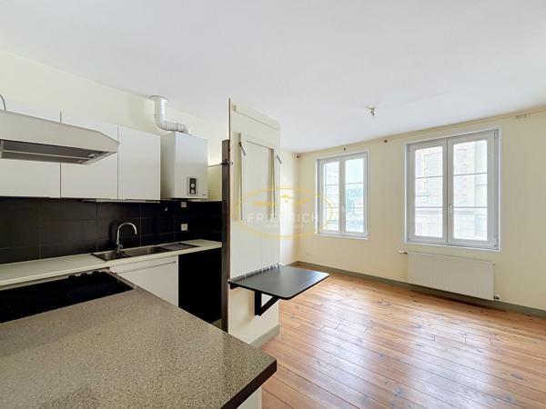 Appartement type F2 Bis en duplex Bar-le-duc
