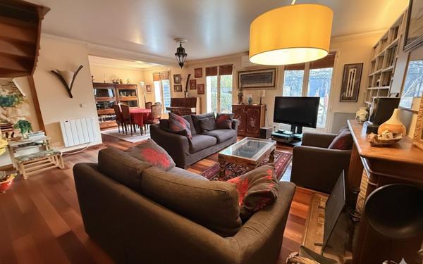 Maison à vendre    7 pièces • 150 m2 Rungis