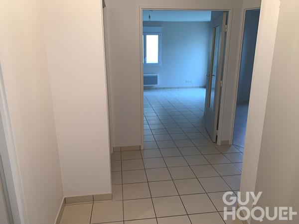 A louer Maison de plain pied - Ouzouer le Marché