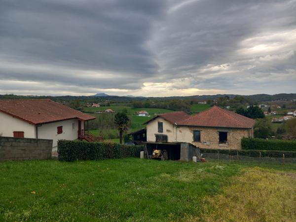 Briscous (64240) Briscous terrain 700m² vue Pyrénées