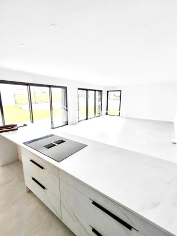 Maison de plain pied toute neuve, 3 chambres, classée A,quartier calme, proche des commoditées