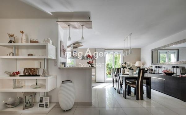 Maison à THIAIS, 94320 - 6 pièces 130m²