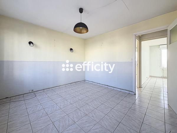 Immeuble 6 pièces - 125 m²