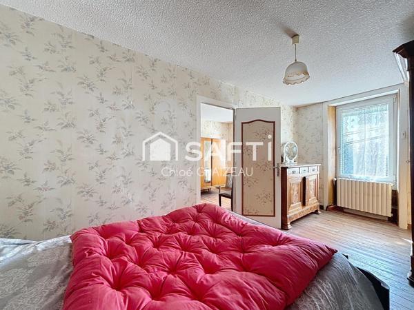 Maison de 137 m² habitables, nombreuses dépendances