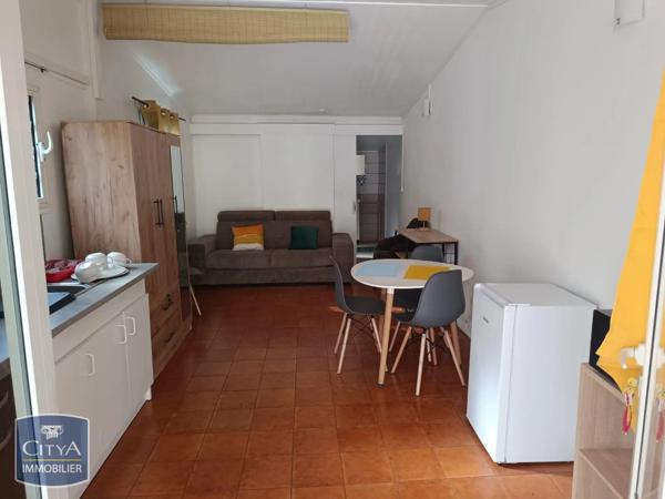 Appartement à louer 1 pièce 30.93m² Saint-Pierre (97410)