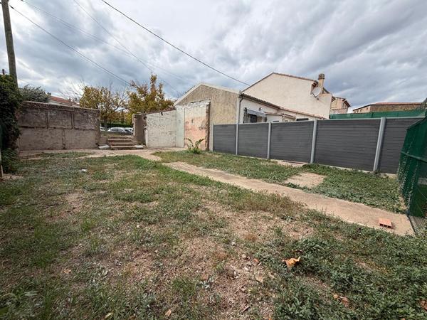 Terrain à vendre au coeur de Trets - Opportunité rare !