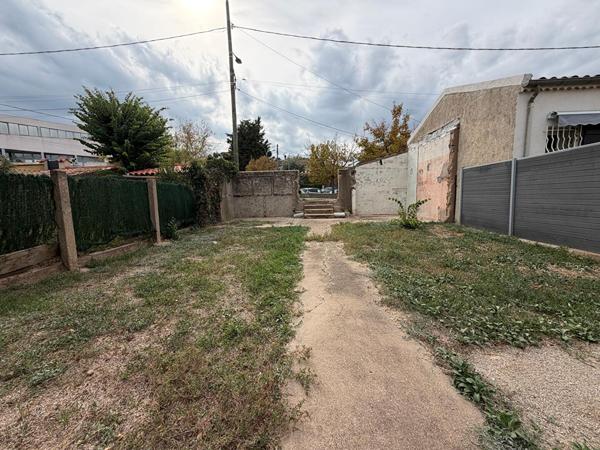 Terrain à vendre au coeur de Trets - Opportunité rare !