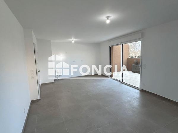 Location Appartement 3 pièces 65.7 m² - RESIDENCE LILAS AURORE Castries 34160