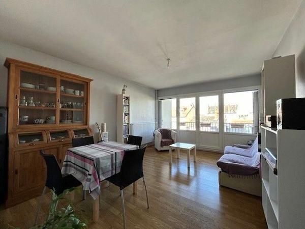 Appartement à louer    2 pièces •  Tours