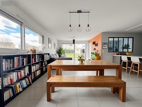 Maison à vendre à Écouflant dans le Maine-et-Loire (49000), ref : 49114-814