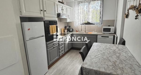 À vendre Appartement 4 pièces 81.2 m² - Evry 91000