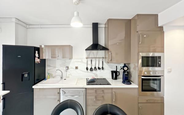 Appartement à vendre    2 pièces • 47,20 m2 Fréjus