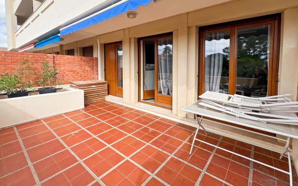 Appartement à vendre    2 pièces • 47,20 m2 Fréjus