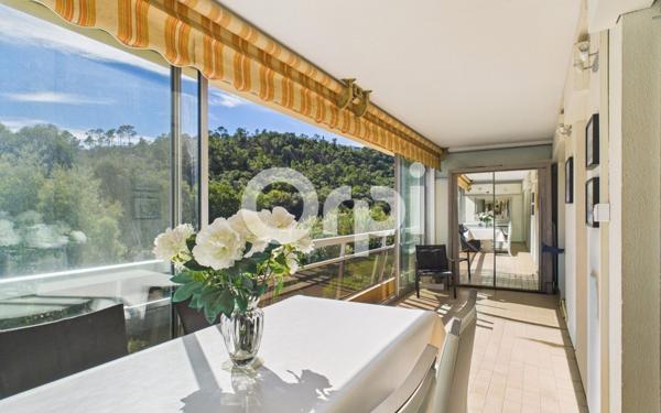 Appartement à vendre    2 pièces • 46,73 m2 Mandelieu-la-Napoule