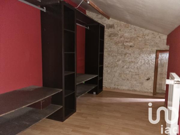 Maison de village 5 pièces de 152 m² à Blanzay (86400)