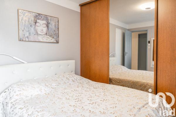 Appartement 4 pièces de 88 m² à Six-Fours-les-Plages (83140)