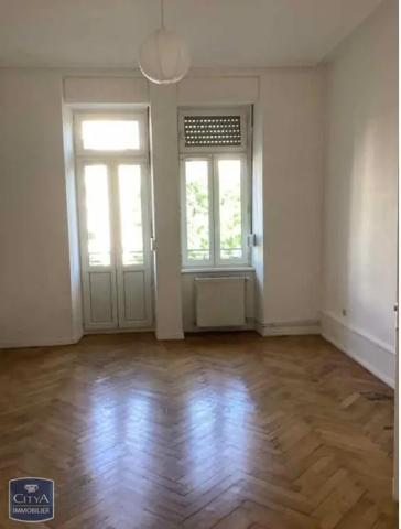 Appartement à louer 4 pièces 110m²