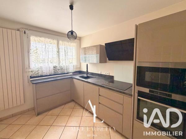Appartement à vendre 4 pièces 63 m² Mantes-la-Ville