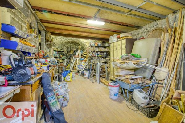 Maison à vendre    6 pièces •  Saint-Fortunat-sur-Eyrieux