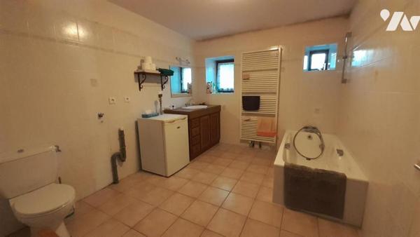 Grande propriété en pierre située sur SAINT-CAST LE GUILDO