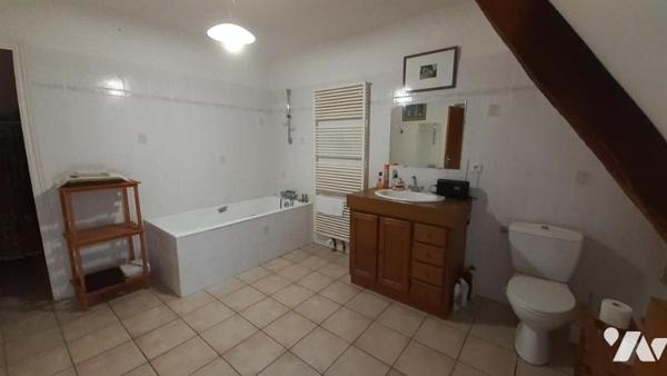 Grande propriété en pierre située sur SAINT-CAST LE GUILDO