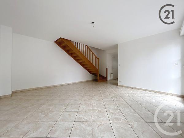 Maison à vendre  4 pièces - 89,15 m2 MONTEREAU FAULT YONNE - 77