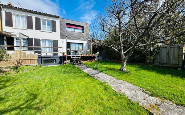 Maison à vendre    4 pièces •  La Rochelle