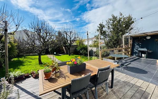 Maison à vendre    4 pièces •  La Rochelle