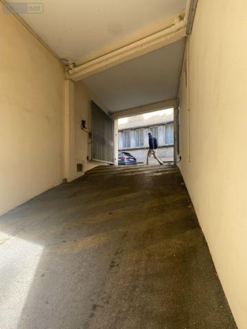 Garage - Parking à vendre à Bordeaux en Gironde (33000), ref : 015/779   
Victoire