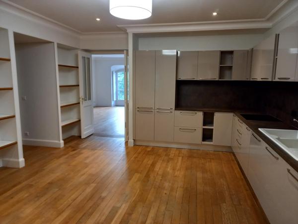 APPARTEMENT T4 PLACE GAMBETTA Bordeaux (33000)