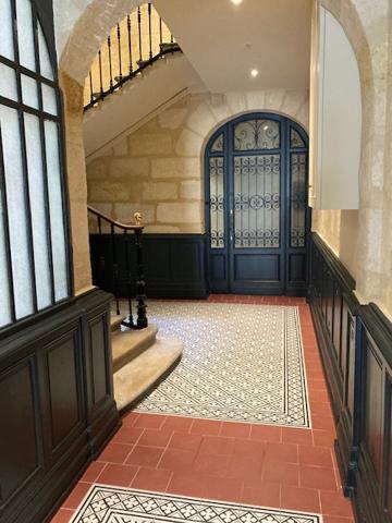 APPARTEMENT T4 PLACE GAMBETTA Bordeaux (33000)