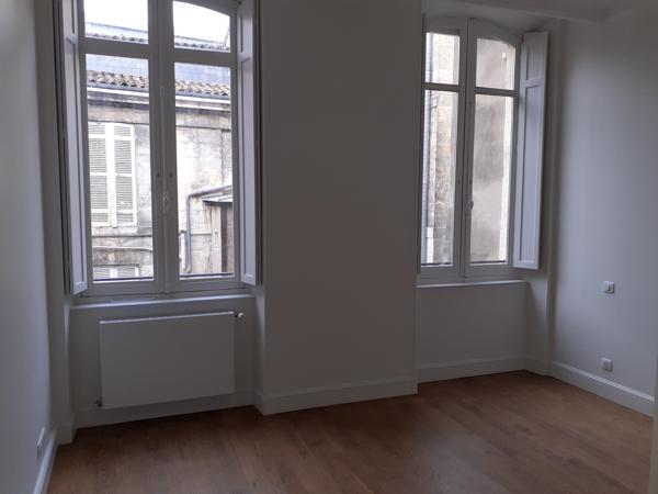 APPARTEMENT T4 PLACE GAMBETTA Bordeaux (33000)