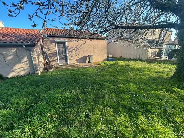 VILLENEUVE TOLOSANE / Vente Maison 3 Pièces 65 m²