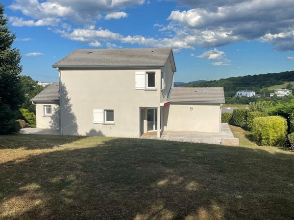 Saint-Étienne (42000) Maison de 149m2 T6 a louer secteur Golf