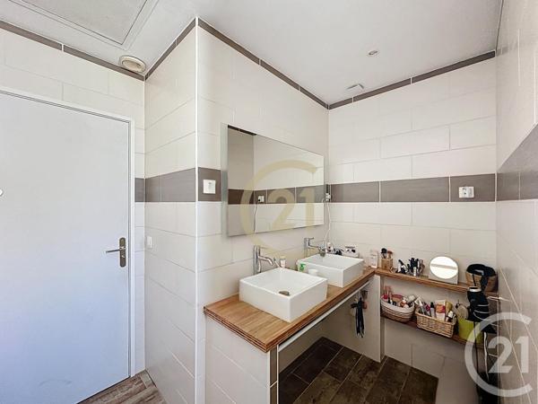 Maison à vendre  5 pièces - 99,92 m2 REMOULINS - 30