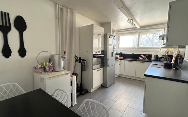 Appartement à vendre    4 pièces • 91,12 m2 Courcouronnes