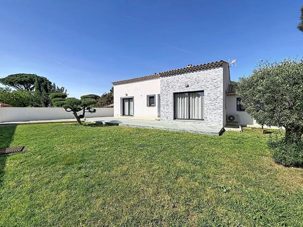 A VENDRE à VIDAUBAN ? Maison récente, 6 chambres, au calme - Garage