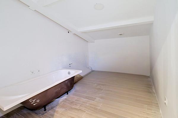 A VENDRE à VIDAUBAN ? Maison récente, 6 chambres, au calme - Garage
