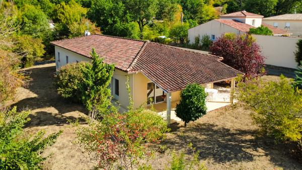 Maison T4 de 141m2 avec garage et jardin - maison avec accessibilité PMR