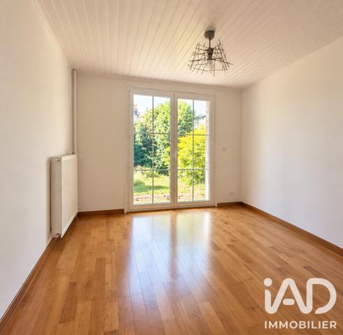 Maison à vendre 8 pièces 174 m² Châlons-en-Champagne