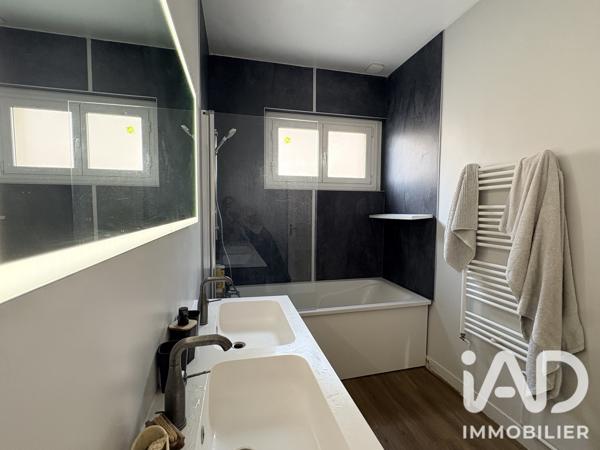 Maison à vendre 8 pièces 174 m² Châlons-en-Champagne