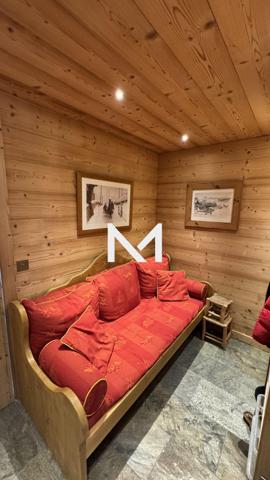 MEGEVE T3 AVEC TERRASSE ET STATIONNEMENTS | Premium Immobilier