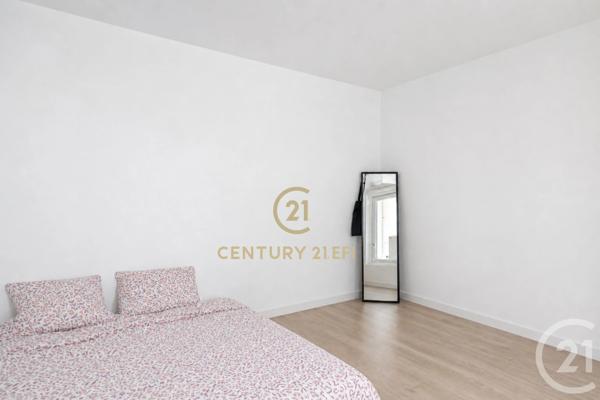 Appartement F4 à vendre  4 pièces - 80,86 m 2   NEUILLY SUR MARNE  - 93