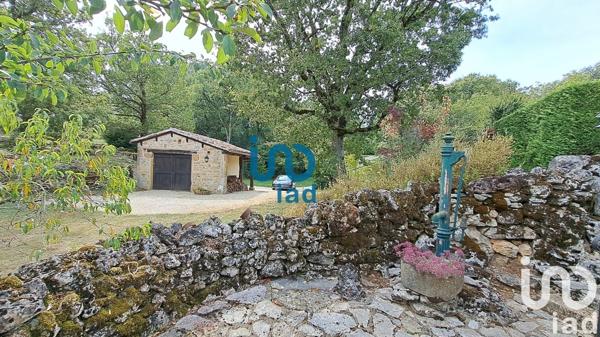 Domaine 5 pièces de 120 m² à Beauregard (46260)