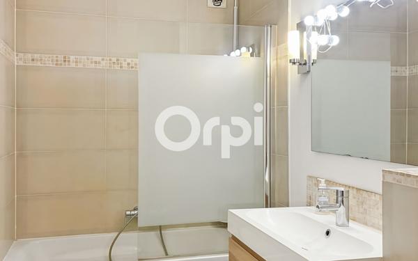 Appartement à vendre    5 pièces • 121,25 m2 Le Chesnay